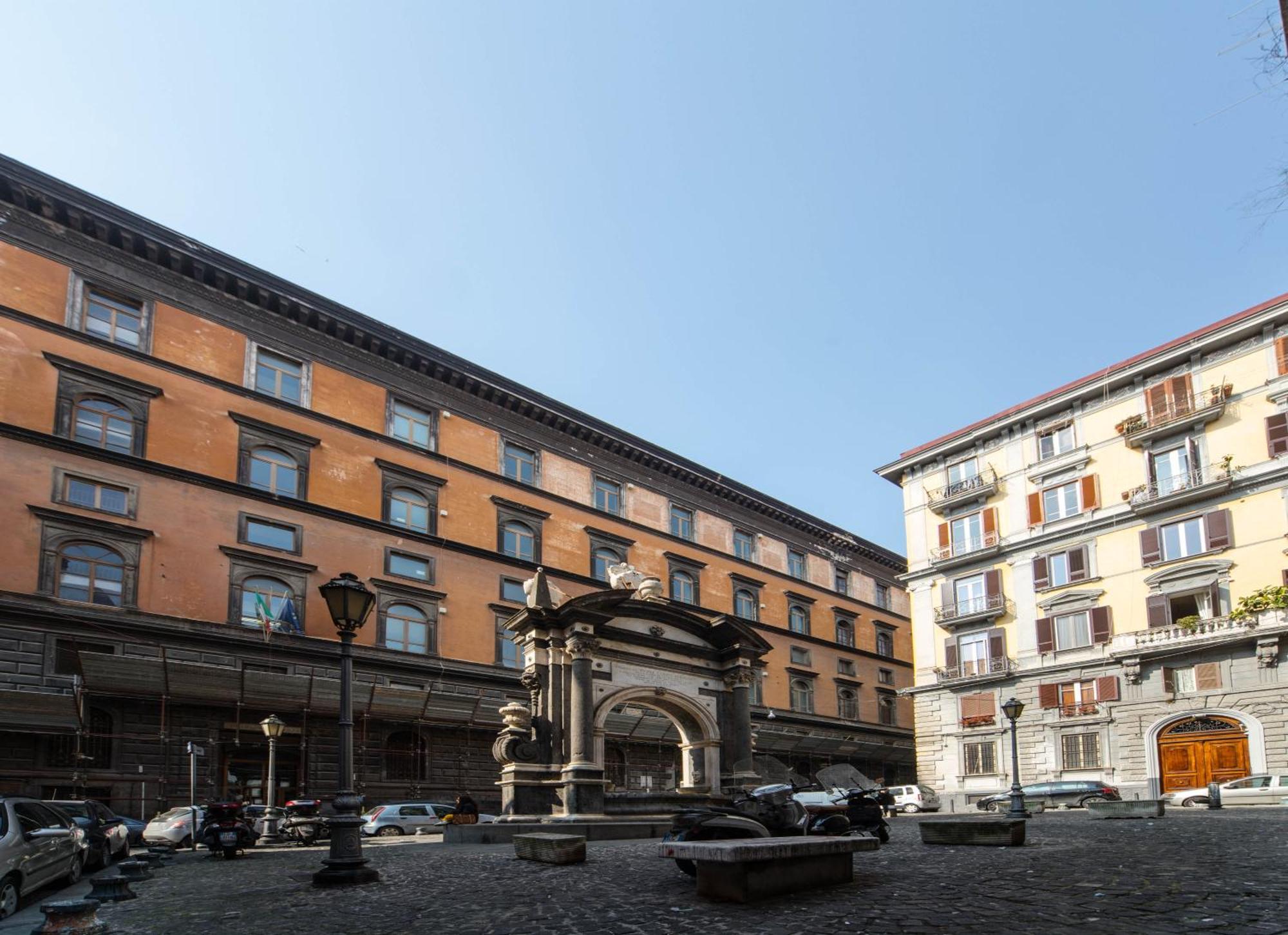 Casa Frangiò - Modern Apartment Naples Historical Centre - by Gocce Team Esterno foto